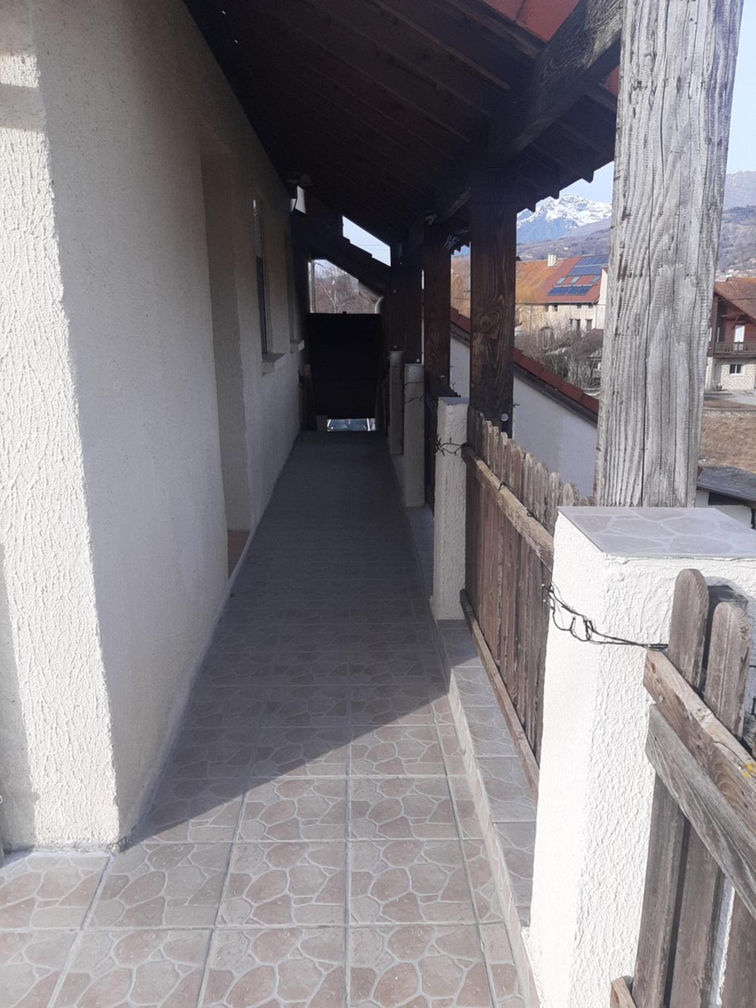 Apartamento Gogo location 1 Forest-Saint-Julien Exterior foto