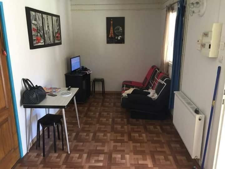 Apartamento Gogo location 1 Forest-Saint-Julien Exterior foto
