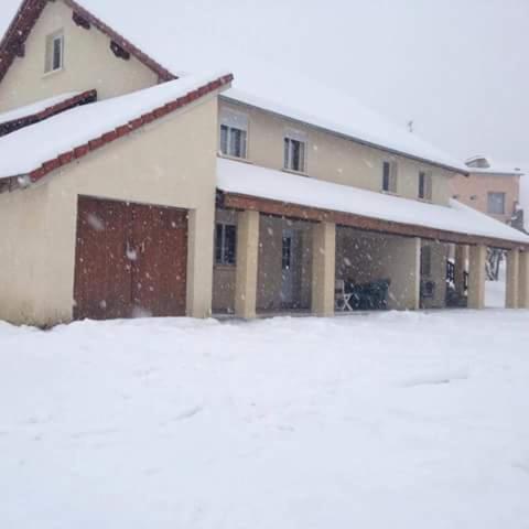 Apartamento Gogo location 1 Forest-Saint-Julien Exterior foto